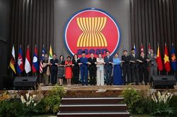 ASEAN kỷ niệm 59 năm: Giữ vững đo&agrave;n kết, định h&igrave;nh tương lai
