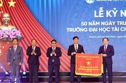 Trường Đại học T&agrave;i ch&iacute;nh &ndash; Marketing: Tạo gi&aacute; trị bền vững qua nửa thế kỷ bền bỉ vun đắp truyền thống v&agrave; tri thức