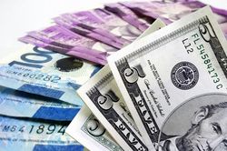 Tỷ giá USD hôm nay (8-8): Đồng USD quay đầu giảm