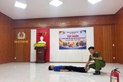 Tập huấn kỹ năng phòng cháy , chữa cháy cho đoàn viên, thanh niên