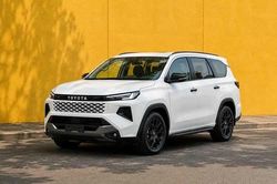 [GALLERY] Toyota Innova Cross 2027 mới lộ diện, thiết kế 'lột xác'