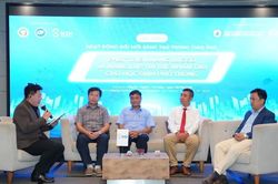 TPHCM th&uacute;c đẩy ph&aacute;t triển năng lực số, năng lực AI cho học sinh phổ th&ocirc;ng