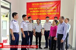 Bàn giao 'Nhà đồng đội' cho quân nhân Vùng Cảnh sát biển 2