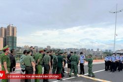 Ph&aacute;t hiện 5 người nước ngo&agrave;i nhập cảnh tr&aacute;i ph&eacute;p