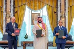 Thổ Nhĩ Kỳ, Ảrập Xêút và Pakistan ký hiệp ước phòng thủ chung kiểu NATO