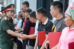 Người dân vùng lũ Mường Than vững tin xây dựng cuộc sống mới