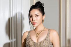 Không phải váy áo lộng lẫy, hình ảnh này của Kỳ Duyên mới là tâm điểm bàn luận