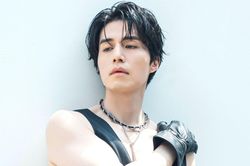Lee Dong Wook tăng 8kg, cơ bắp cuốn hút