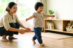 Nuôi con ở thành thị: 'Cân não' trăm khoản chi