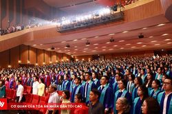 ULAW vinh danh 1.748 tân khoa