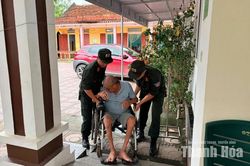 Khám bệnh, phát thuốc miễn phí cho người dân phường Hàm RồngKhám bệnh, phát thuốc miễn phí cho người dân phường Hàm Rồng
