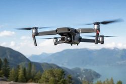 Mua flycam về có được tự mang ra bay?