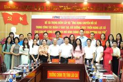 Hội thảo trao đổi, thảo luận "Ứng dụng chuyển đổi số trong đào tạo, bồi dưỡng cán bộ theo mô hình chính quyền địa phương hai cấp"