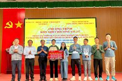 Cùng người dân tái thiết cuộc sống sau thiên tai, bão lũ