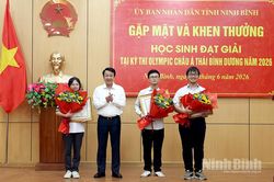 Làm gì để thu hút và giữ chân người tài ở lại làm việc?