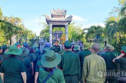 Ch&aacute;y m&atilde;i ngọn nến tri &acirc;n!