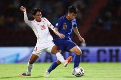 AFF Cup 2026: Đ&aacute;nh bại Myanmar, Th&aacute;i Lan đại chiến Singapore ở b&aacute;n kết