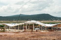 25.000 tấn thép dần định hình mái nhà ga T2 sân bay Phú Quốc