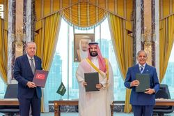 Arab Saudi, Pakistan và Thổ Nhĩ Kỳ ký thỏa thuận phòng thủ chung