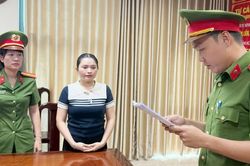 Khởi tố đối tượng kinh doanh quần áo giả nhãn hiệu thời trang nổi tiếng