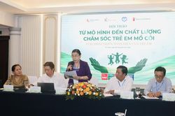 Làm gì để nâng cao chất lượng chăm sóc trẻ em mồ côi?