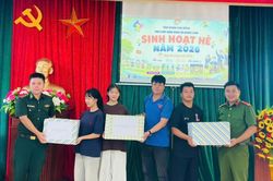 Đồn Biên phòng Quang Long phối hợp, tuyên truyền ngoại khóa cho học sinh