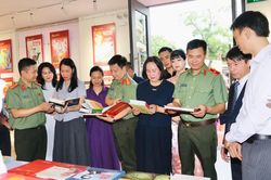 50 năm An ninh Thủ đô: Những 'trang sử bằng báo chí' vì bình yên Thủ đô