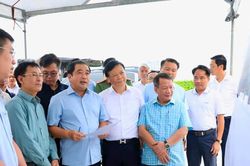 Bí thư Thành ủy Hà Nội Trần Đức Thắng kiểm tra thực địa các dự án giao thông trọng điểm