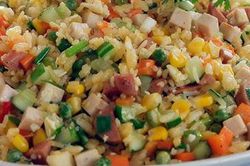 Ngoài nấu cơm, nồi cơm điện có tính năng bất ngờ bạn nên biết
