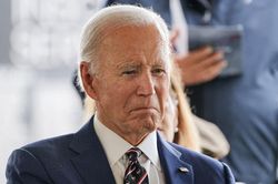 Bệnh ung thư của ông Biden đã di căn vào xương