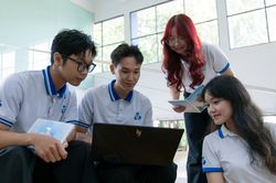 Trường kỹ thuật đầu tiên công bố điểm chuẩn