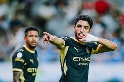 Marmoush lập c&uacute; đ&uacute;p gi&uacute;p Man City thắng ngược Atletico
