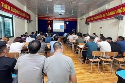 Tuyên truyền pháp luật giao thông cho hơn 108 chủ xe, lái xe kinh doanh vận tải