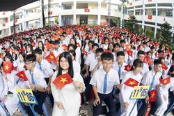 Học sinh tựu trường sớm nhất trước 1 tuần so với ngày khai giảng