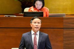 Sửa 3 luật trong lĩnh vực ng&acirc;n h&agrave;ng: Bảo vệ kh&aacute;ch h&agrave;ng, bảo đảm cạnh tranh l&agrave;nh mạnh tr&ecirc;n thị trường t&agrave;i ch&iacute;nh