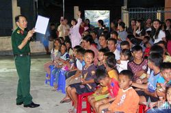 T&iacute;ch cực đưa ph&aacute;p luật về cơ sở, x&acirc;y dựng 'thế trận l&ograve;ng d&acirc;n' ở Gia Lai