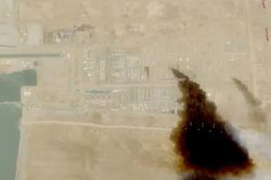 Houthi tấn công nhà máy lọc dầu ở Saudi Arabia