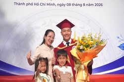 Hành trình 10 năm của Quốc Cơ từ cử nhân đến thạc sĩ