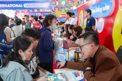 Trường Đại học Kinh tế - Tài chính TPHCM lấy điểm chuẩn từ 15-20