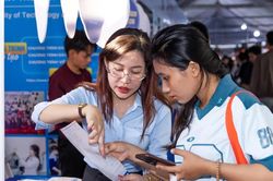 Điểm chuẩn Trường C&ocirc;ng nghệ Kỹ thuật TPHCM cao nhất 26,83 điểm