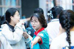 Điểm chuẩn nh&oacute;m kỹ thuật, STEM của Trường Đại học C&ocirc;ng Thương TPHCM tăng nhẹ