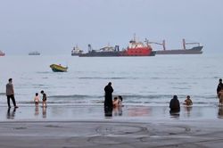 Iran đòi Mỹ 'sửa đổi hành vi'
