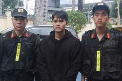 Đòi nợ kiểu 'khủng bố' tại bệnh viện gây xôn xao dư luận, bác sĩ phải bỏ tiền túi trả thay