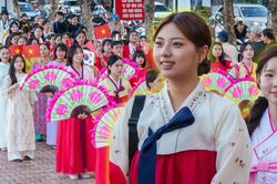 Đà Nẵng: Sôi nổi các hoạt động giao lưu tại Lễ hội Việt Nam - Hàn Quốc
