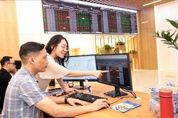 VN-Index có vượt được vùng 1.800 điểm?