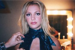Britney Spears tự nhận 'thất bại trong vai trò người mẹ'