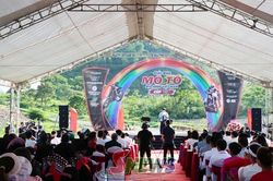 Lễ khai mạc Giải đua mô tô địa hình Việt Nam - Cúp VTV năm 2026Lễ khai mạc Giải đua mô tô địa hình Việt Nam - Cúp VTV năm 2026