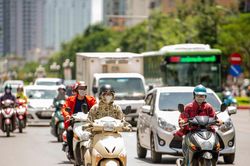 Dự báo thời tiết ngày 9/8: Bắc Bộ nắng nóng, Nam Bộ mưa dông