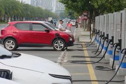 Hà Nội có hơn 10.200 cổng sạc xe điện