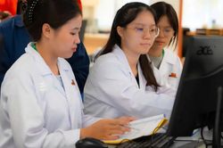 Điểm chuẩn 12 trường thuộc Đại học Quốc gia H&agrave; Nội năm 2026